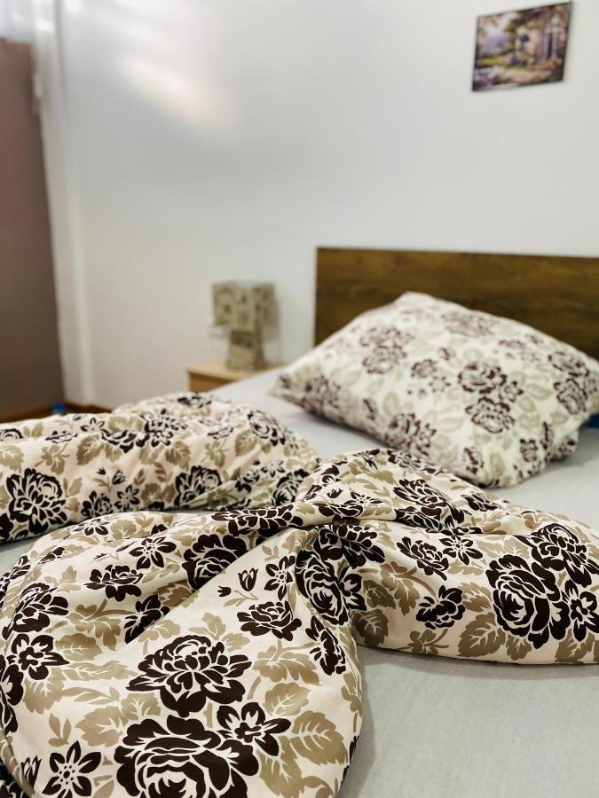 Licko Petrovo Selo Rooms & Glamping Lana Haus מראה חיצוני תמונה
